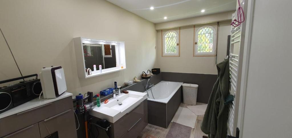 Condette Maison Au Calme Avec Jardin Pres Du Chateau, Foret Et Plage מראה חיצוני תמונה